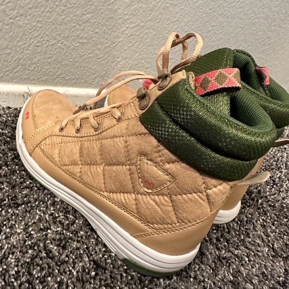 RYKA winter boots - Picture 4 of 6